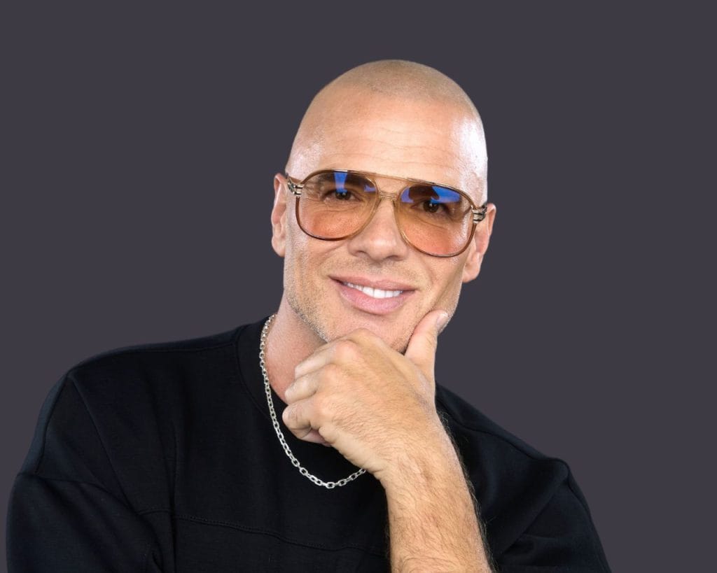 Andreas i Gucci glasögon 1280x1024