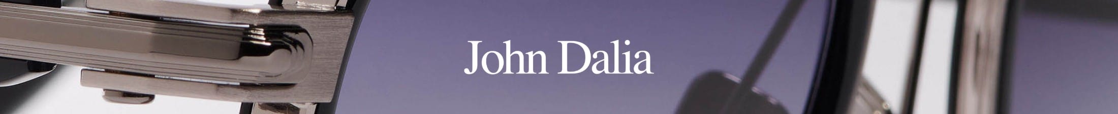 John Dalia Akira top banner 2200 black pilot