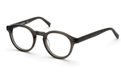 Nirvan Javan - London 03_06 glasögon