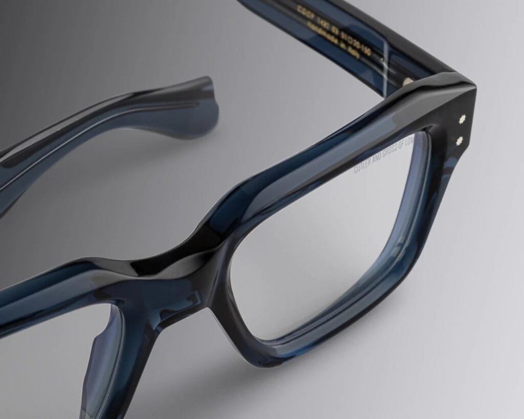 Cutler and Gross CGOP 1432_Deep Blue_glasögon detalj3