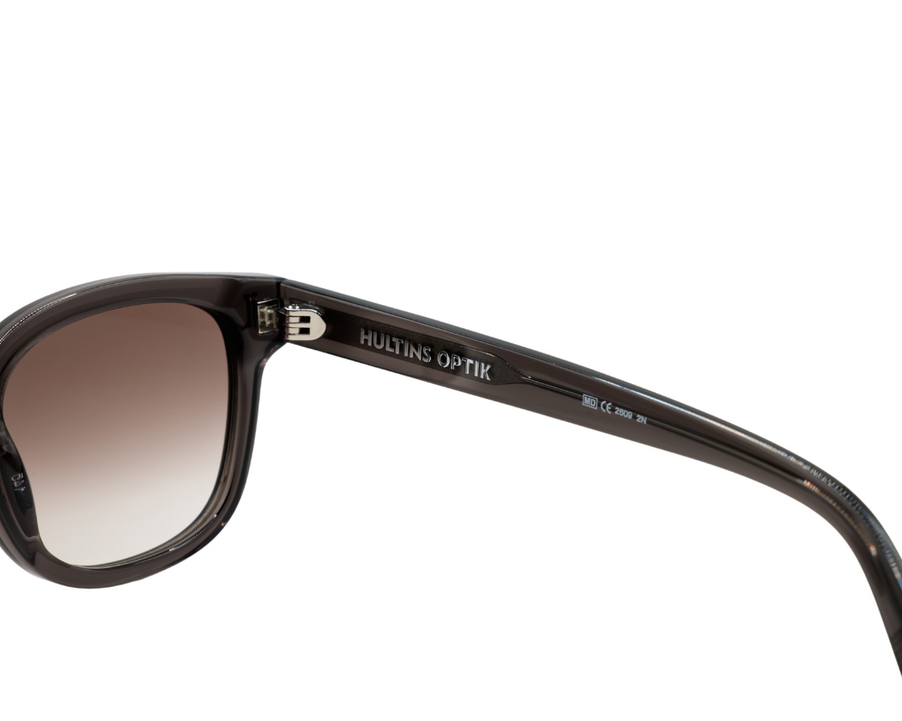 Hultins Optik x Nirvan Javan Milan 05 Limited Edition_sida det